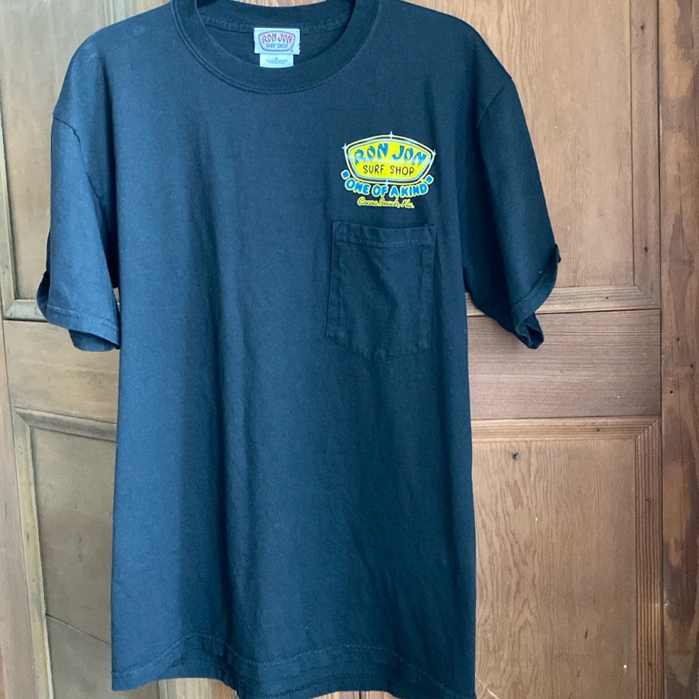 Ron Jon Surf Shop Classic T-Shirt from Cocoa Beach, FL. Unisex. Size M.